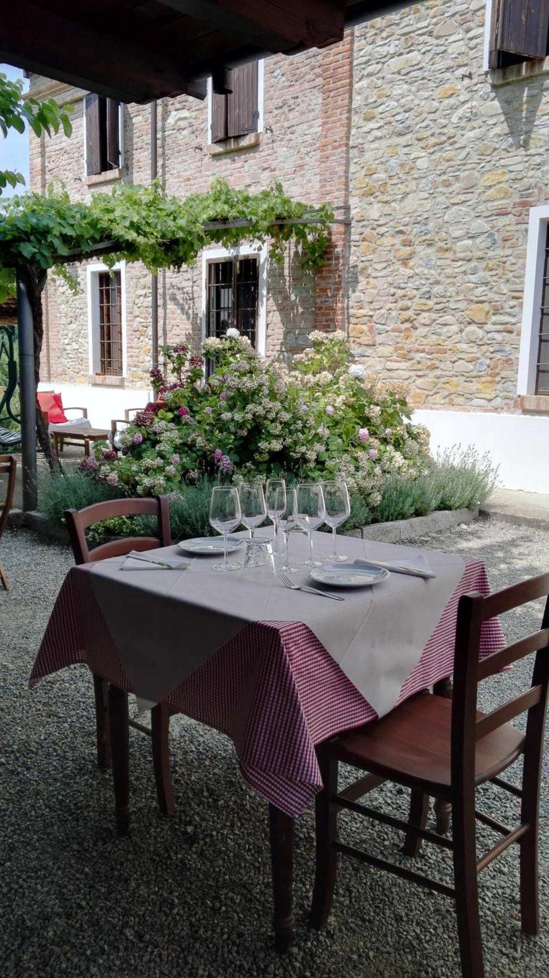 Agriturismo Casa Garello Salice Terme Kültér fotó