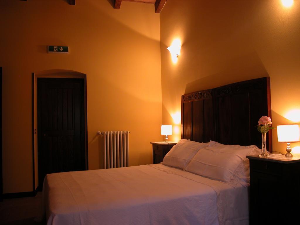 Agriturismo Casa Garello Salice Terme Szoba fotó