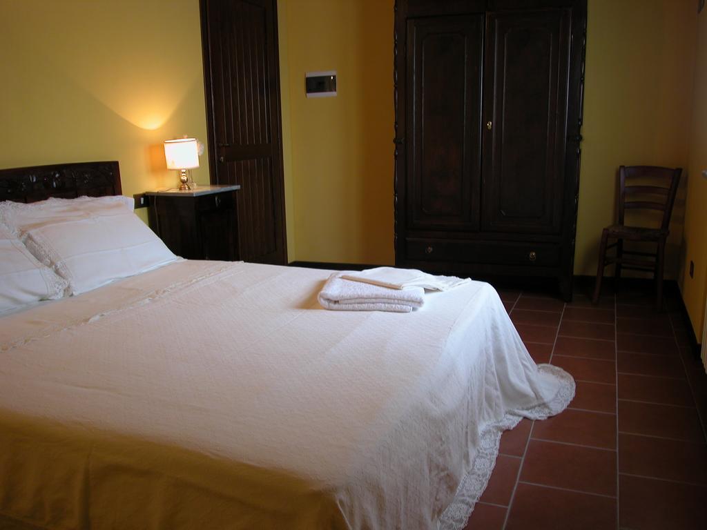Agriturismo Casa Garello Salice Terme Szoba fotó